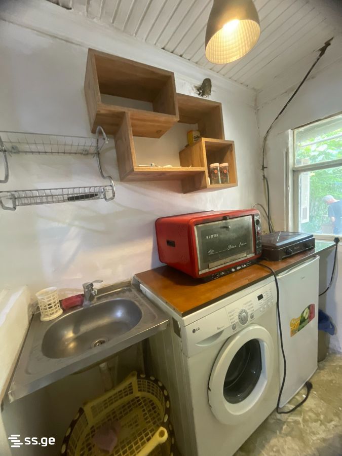 mnatobi st. 57 - 1 rooms
