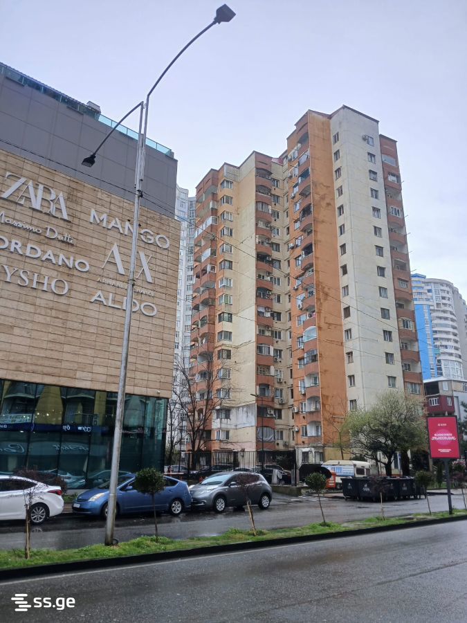 5 - 5 rooms