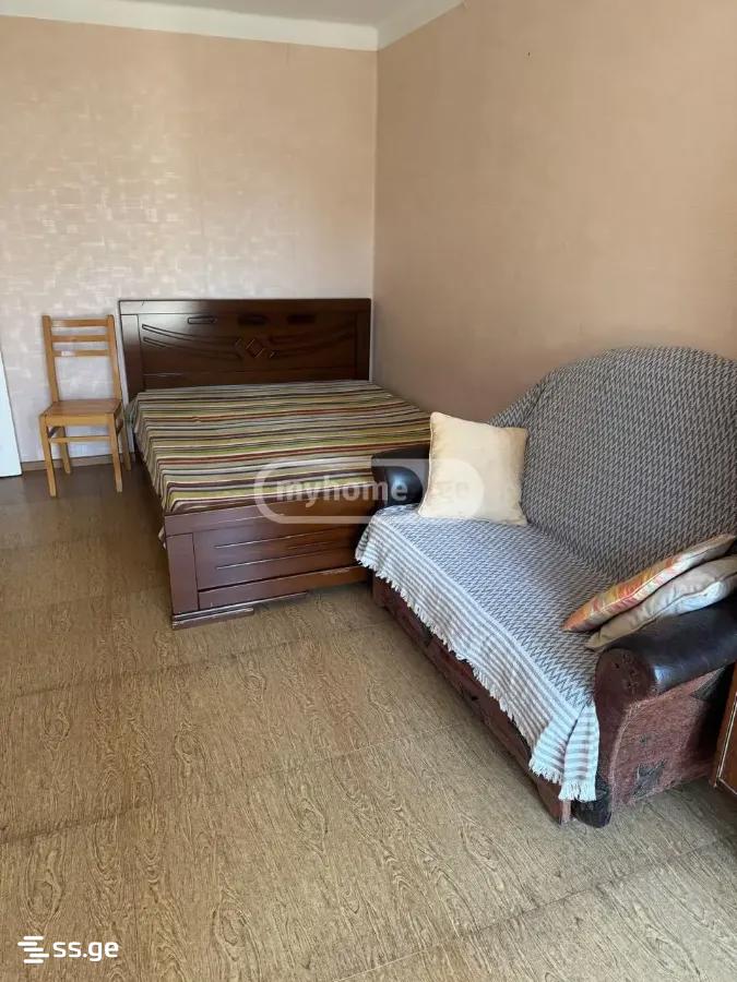 a.wereTlis avenue - 1 rooms