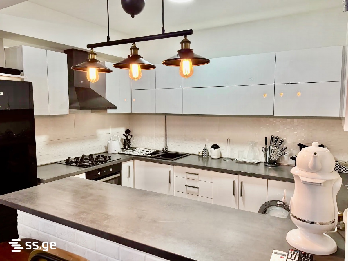 petre imeri st. 7 - 3 rooms