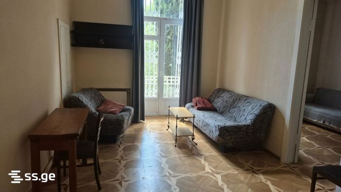 i. nikoladze st. ვერა - 2 rooms