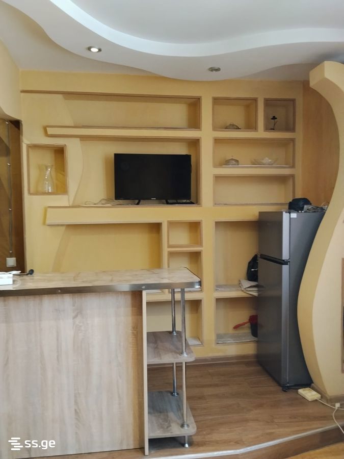 chiaureli st. - 3 rooms