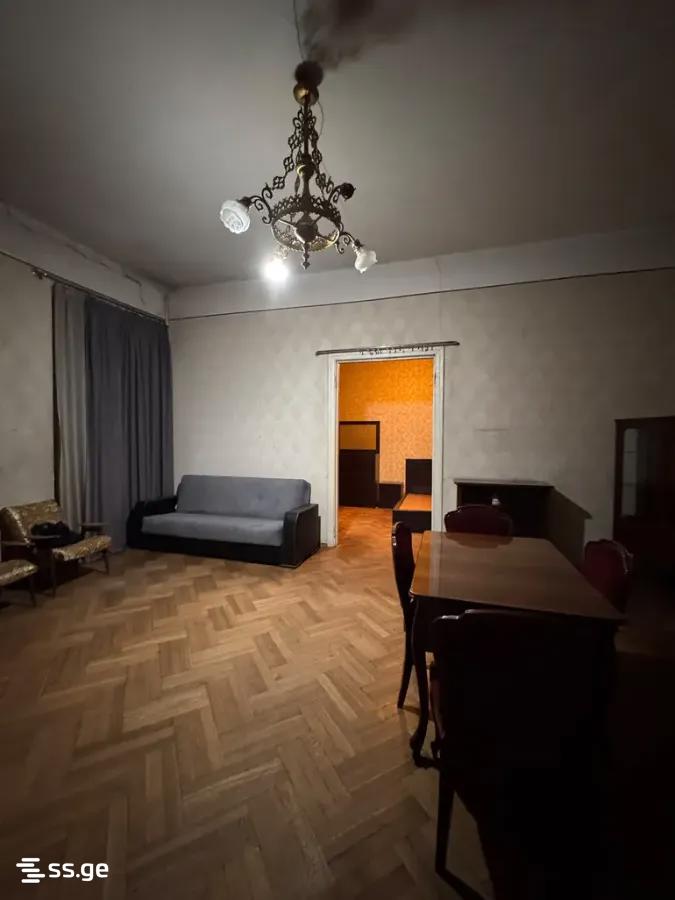 a. kutateladze st. 9 - 2 rooms