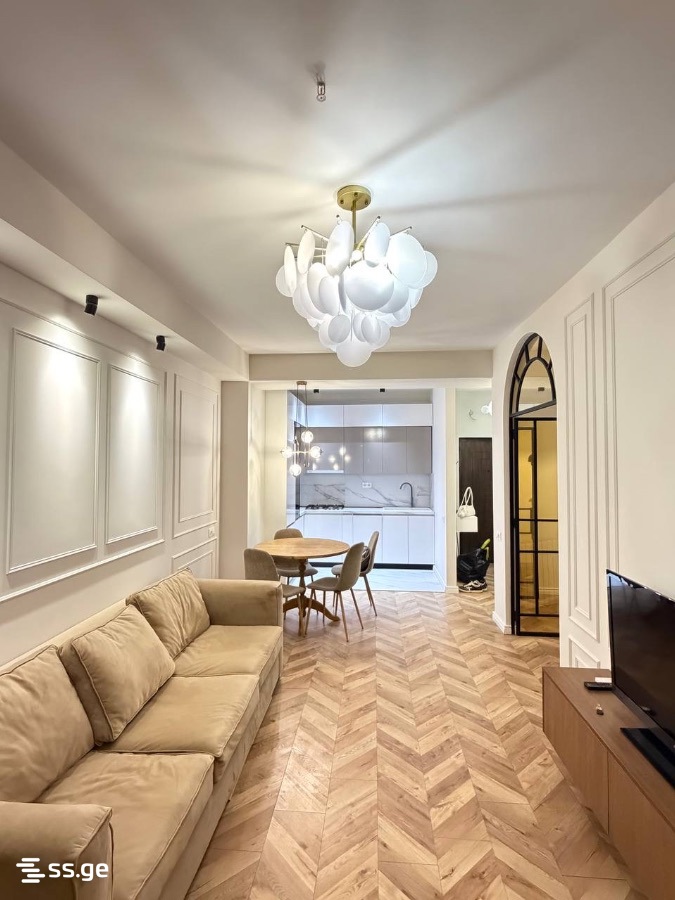 Avto Varazi st. 1 - 3 rooms