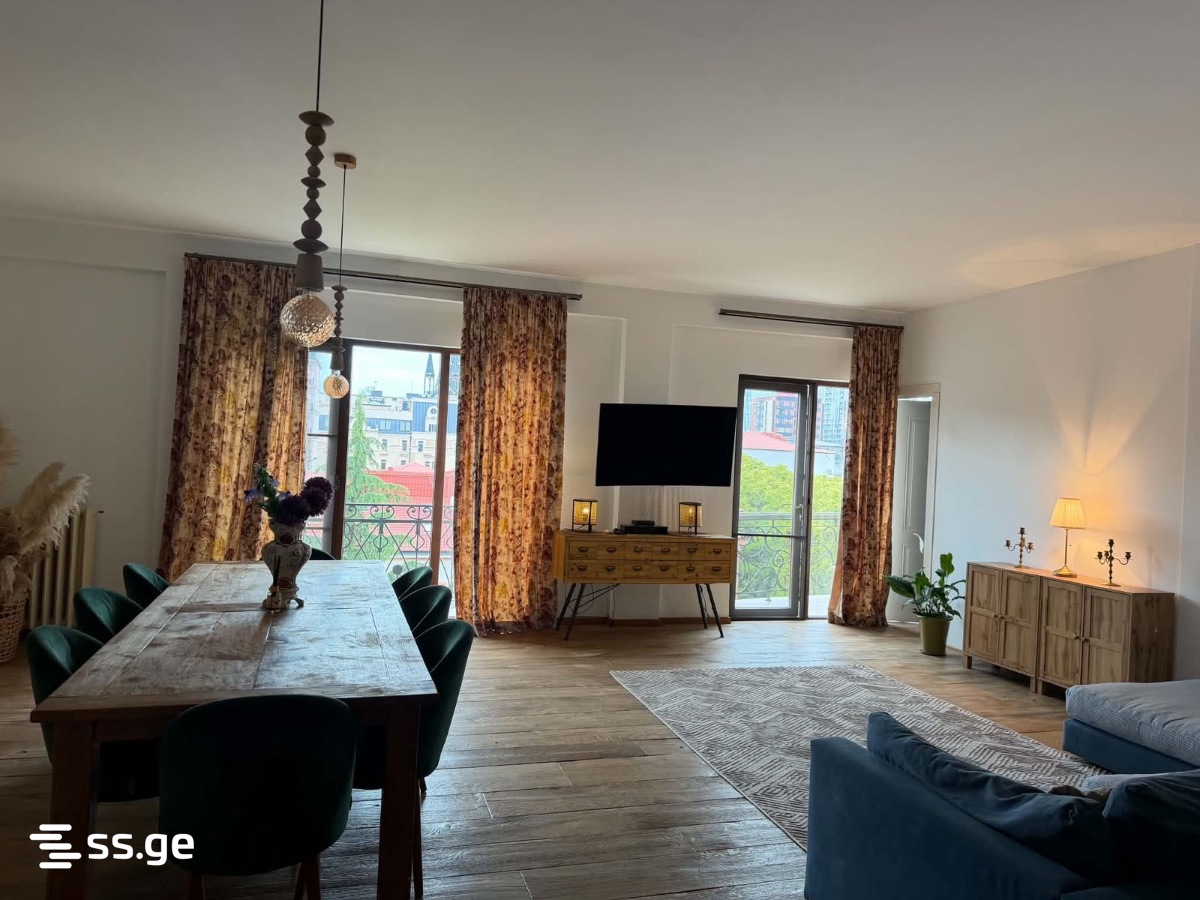 Sh. Rustaveli Ave. 5 - 4 rooms