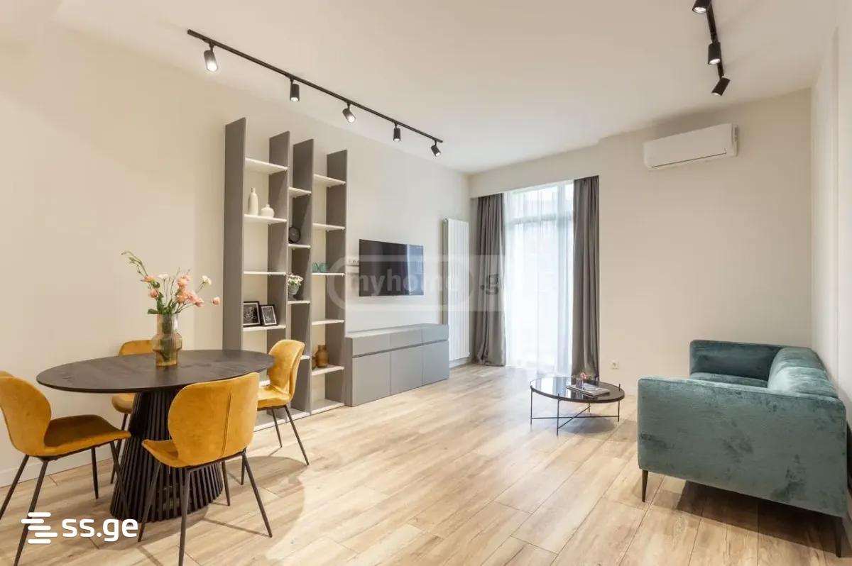 universiteti st. 24 - 2 rooms