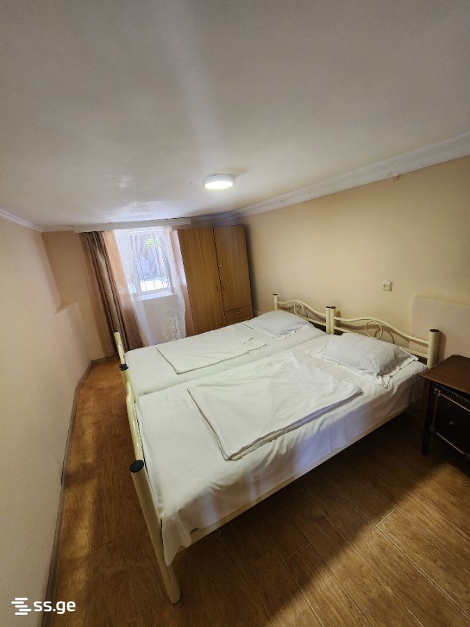 Sh. Rustaveli Ave. 37 - 3 rooms