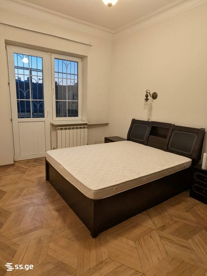 kavsadze st. 10 - 2 rooms