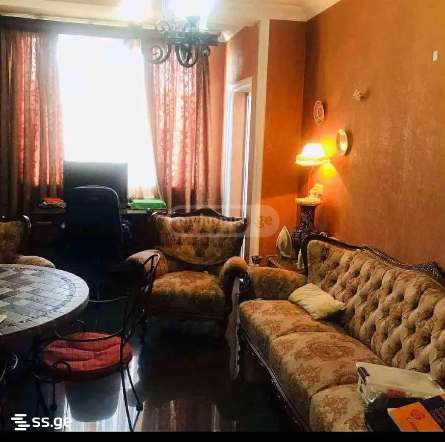 Akhmeteli st. 10 - 3 rooms