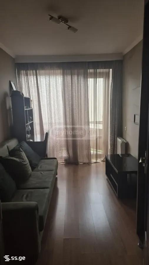V. Topuridze st. - 4 rooms
