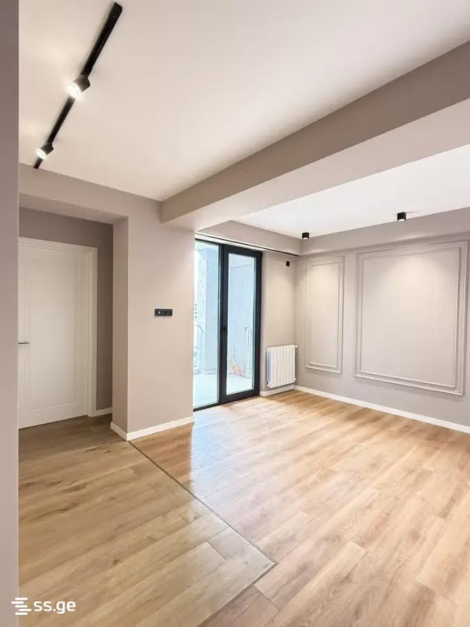 Esma Oniani st. - 2 rooms