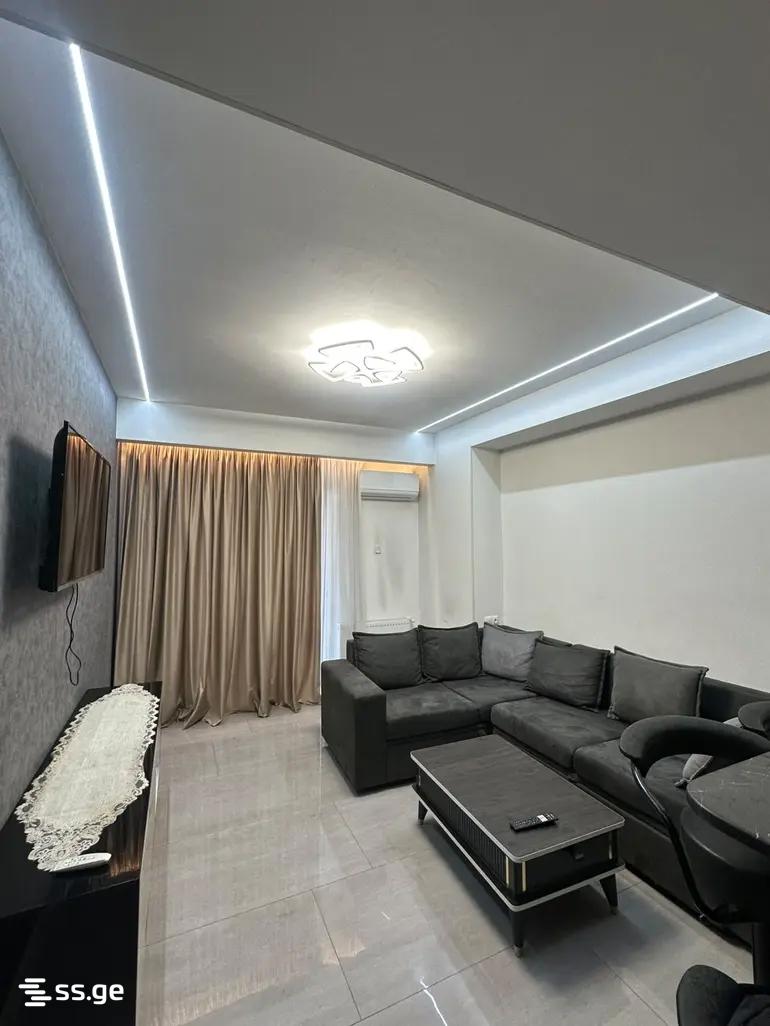 navtlugi st. 10 - 3 rooms
