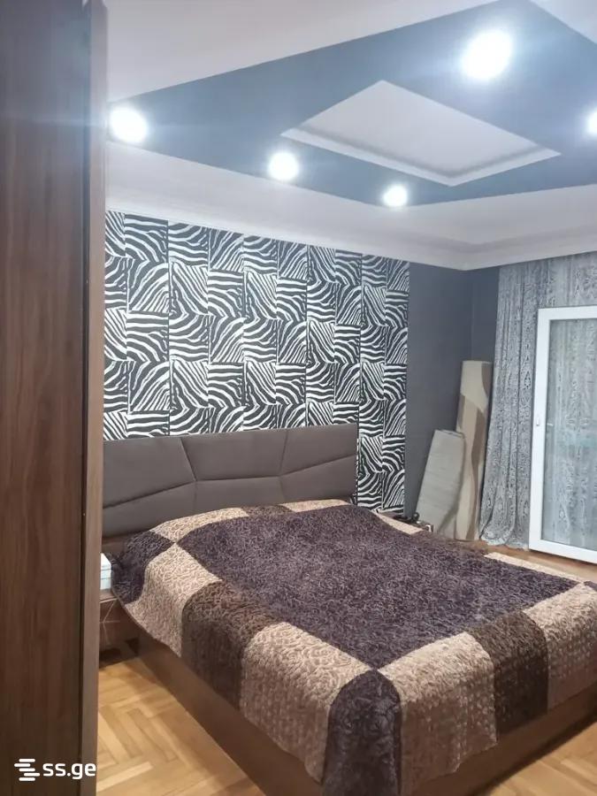42 - 3 rooms