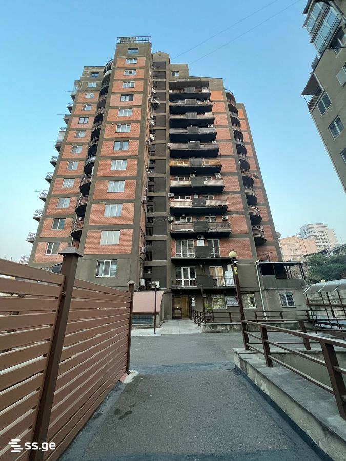 i. chavchavadze avenue - 6 rooms
