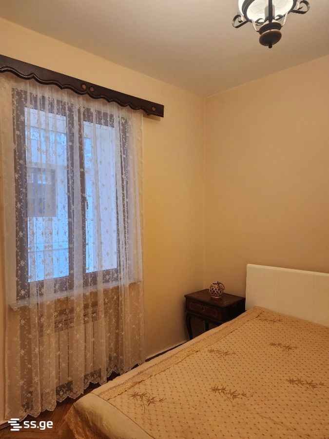 Sh. Rustaveli Ave. 37 - 2 rooms