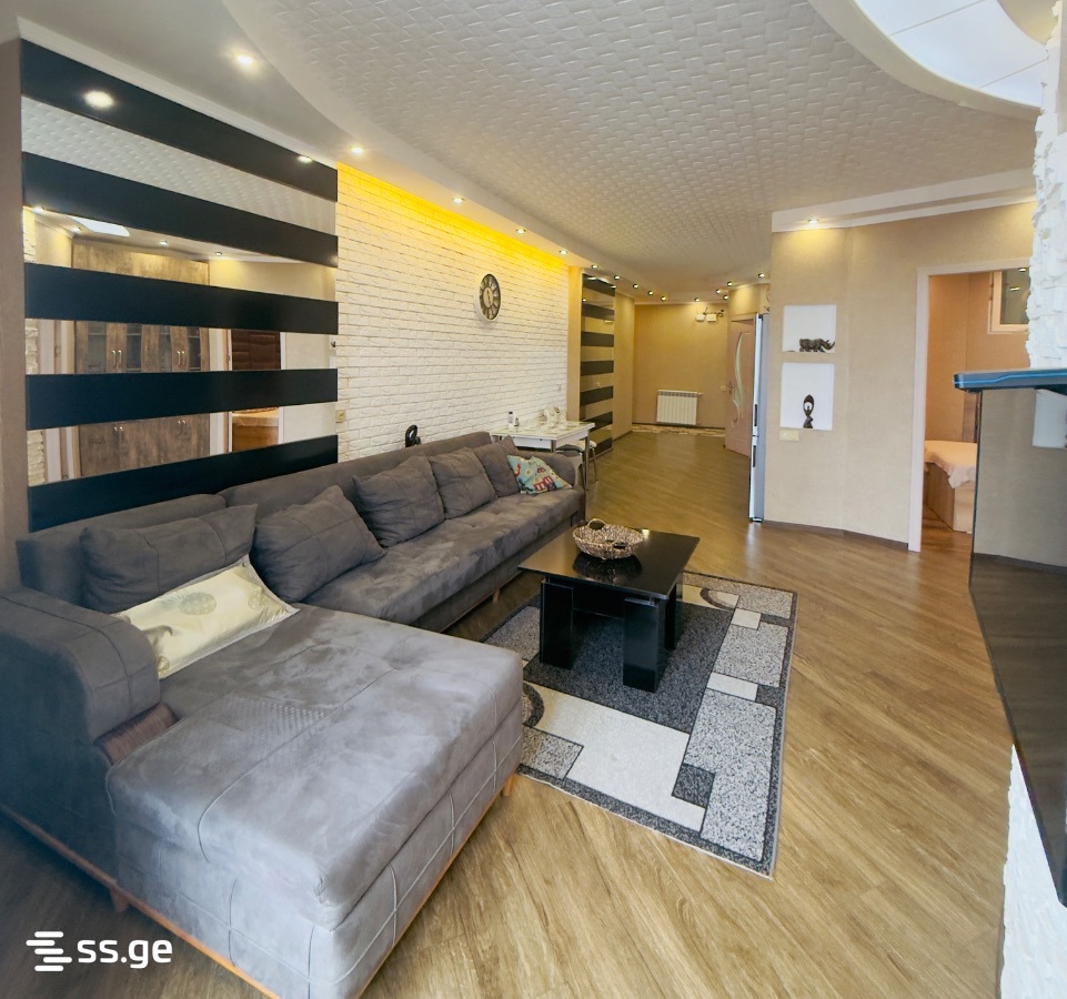 Sh. Inasaridze St. 7 - 3 rooms