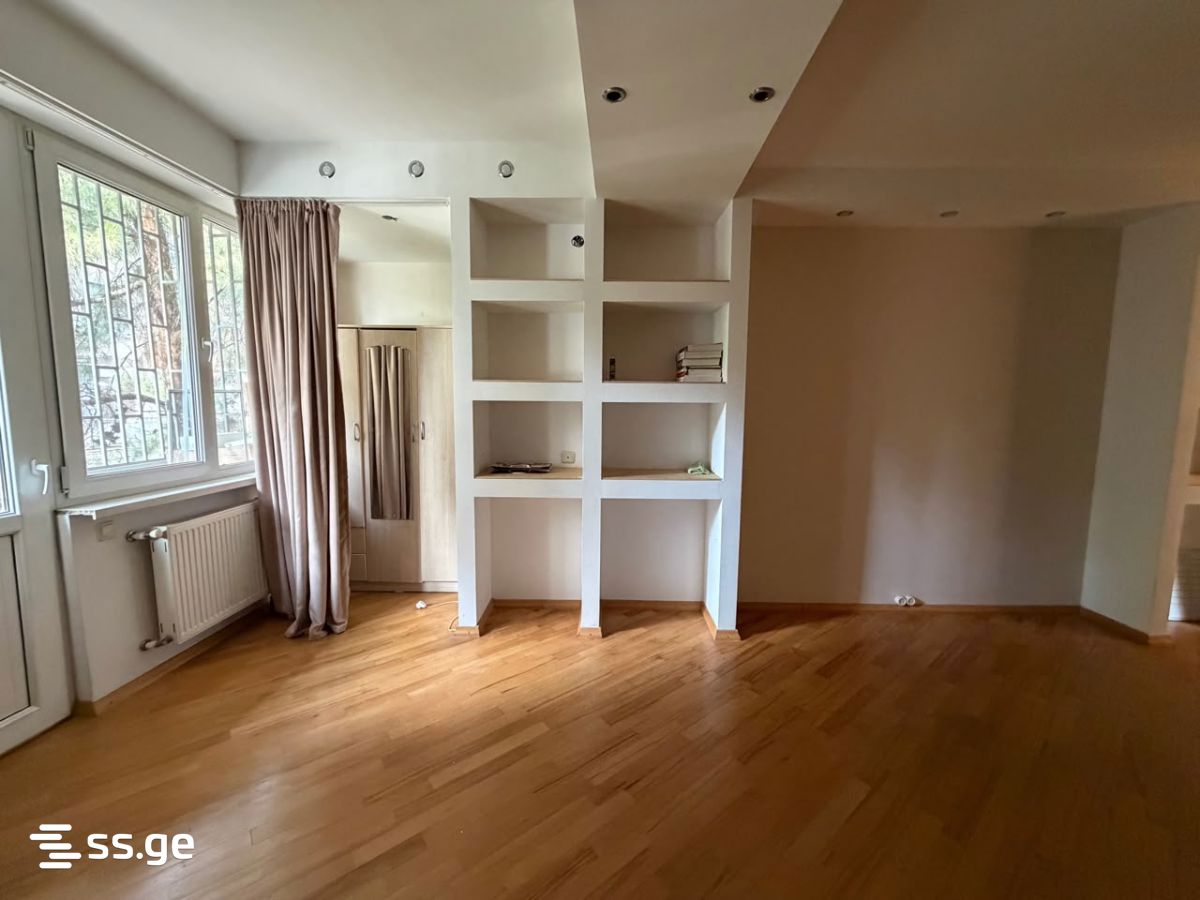 zakariadze st. - 4 rooms