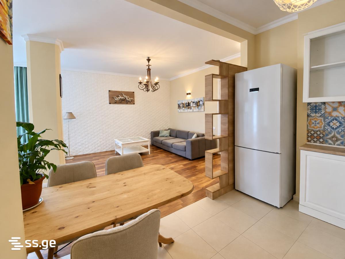 Vazha-Pshavela st. 17 - 3 rooms