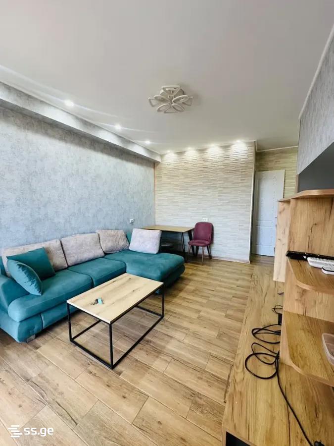 Mirian Mephe st. 27ა - 3 rooms