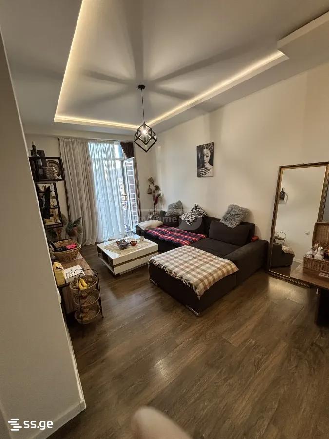 Archil Mephe st. 9 - 3 rooms