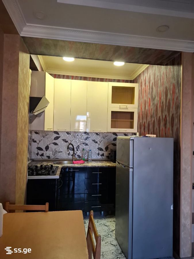 Teimuraz Batonishvili Street 20 - 3 rooms