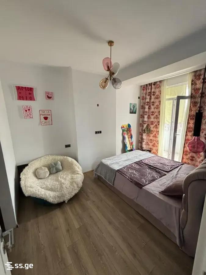 Kato Mikeladze St. 9ა - 3 rooms