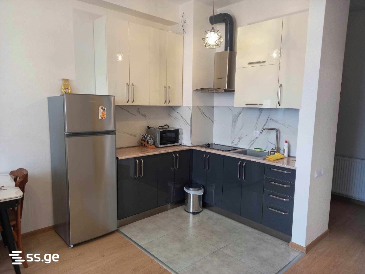 Nestan-Darejani st. - 3 rooms