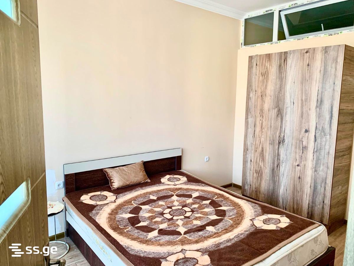 10 - 3 rooms