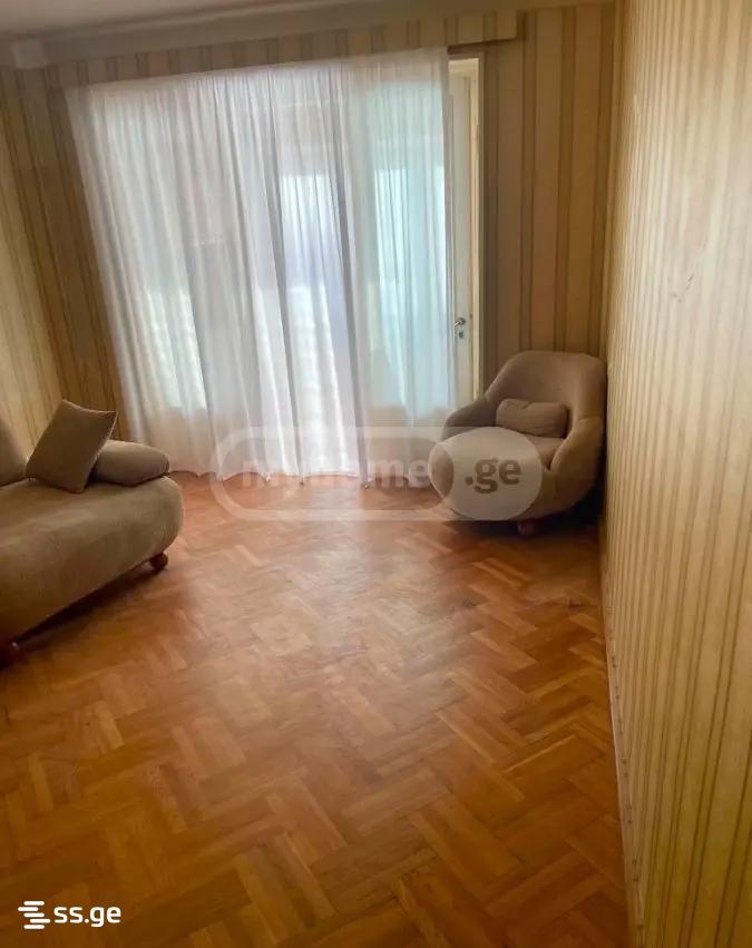Ts. Dadiani st. (nadzaladevi) - 4 rooms