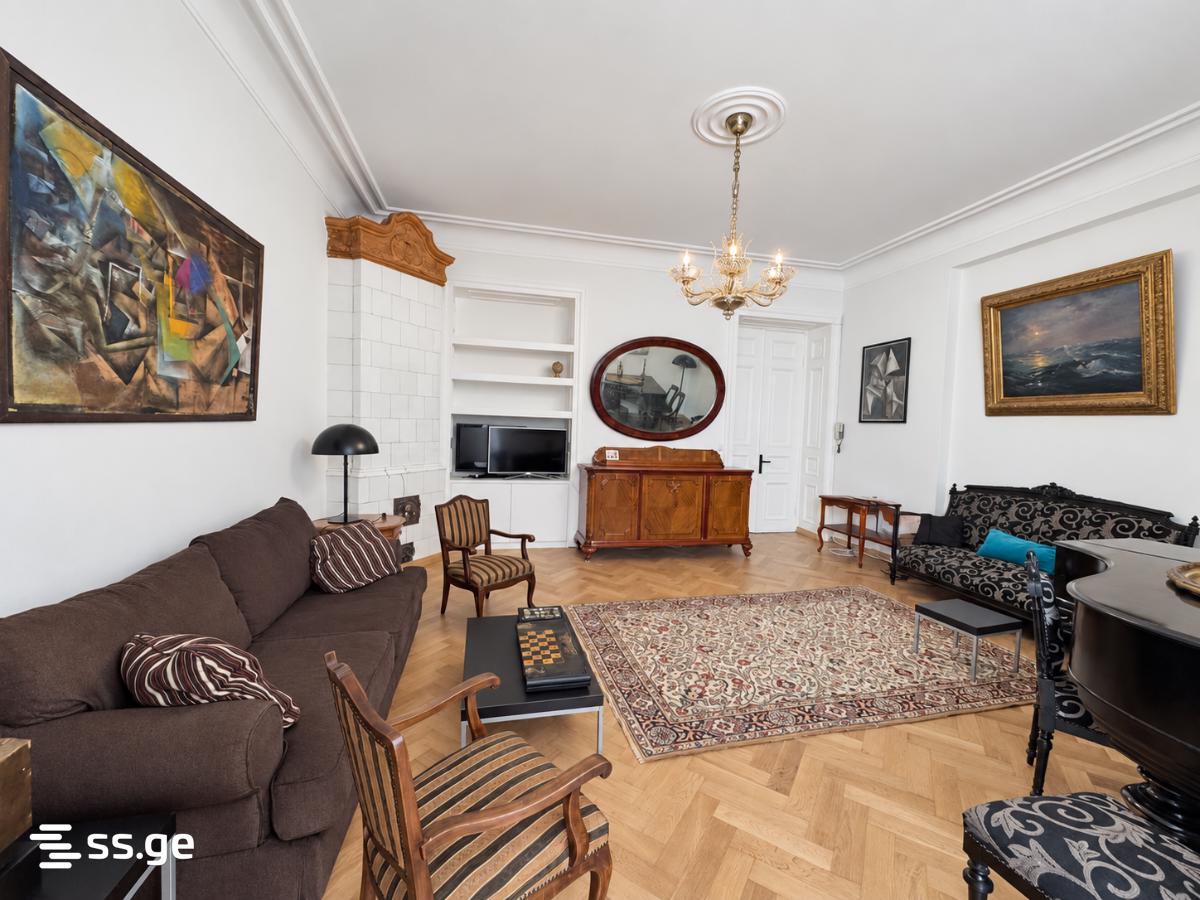 agmashenebeli ave 111 - 3 rooms