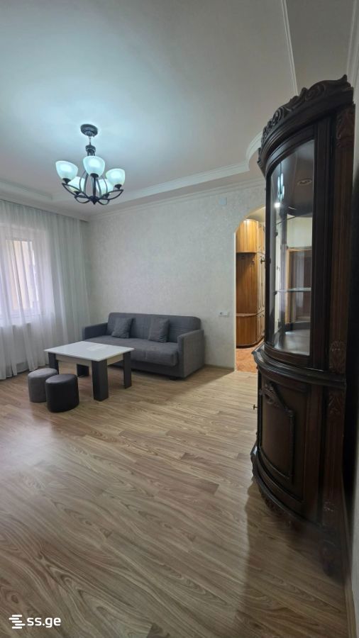 37 - 3 rooms