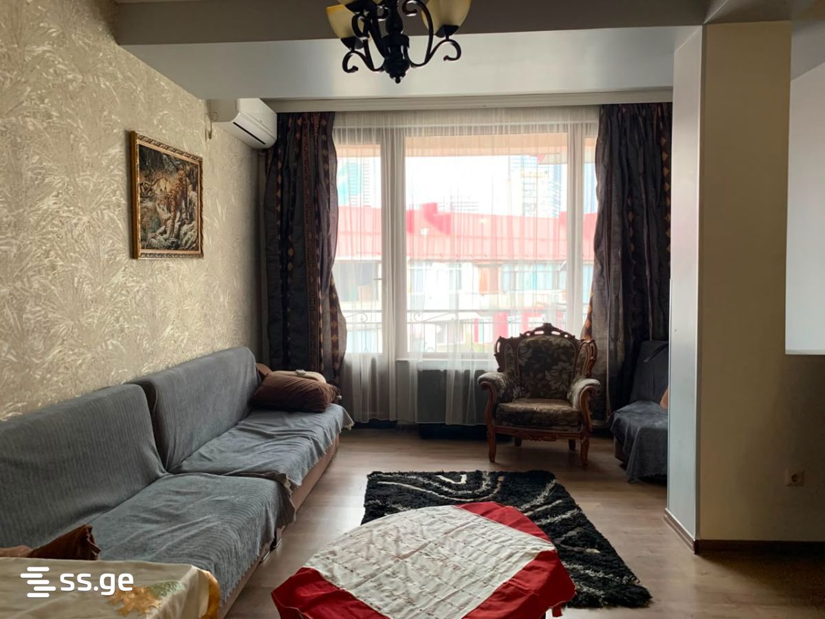 8 - 2 rooms