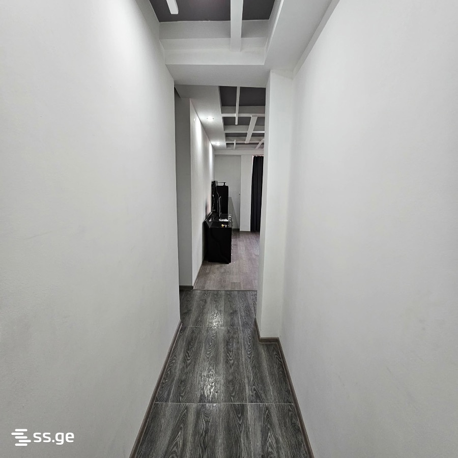 92 - 5 rooms