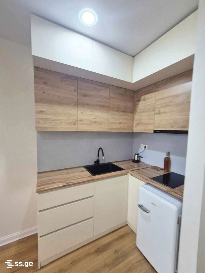 Airport road 100 - 1 rooms