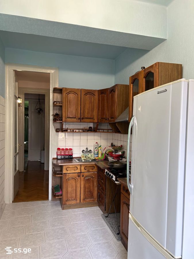 barnovi st. - 3 rooms