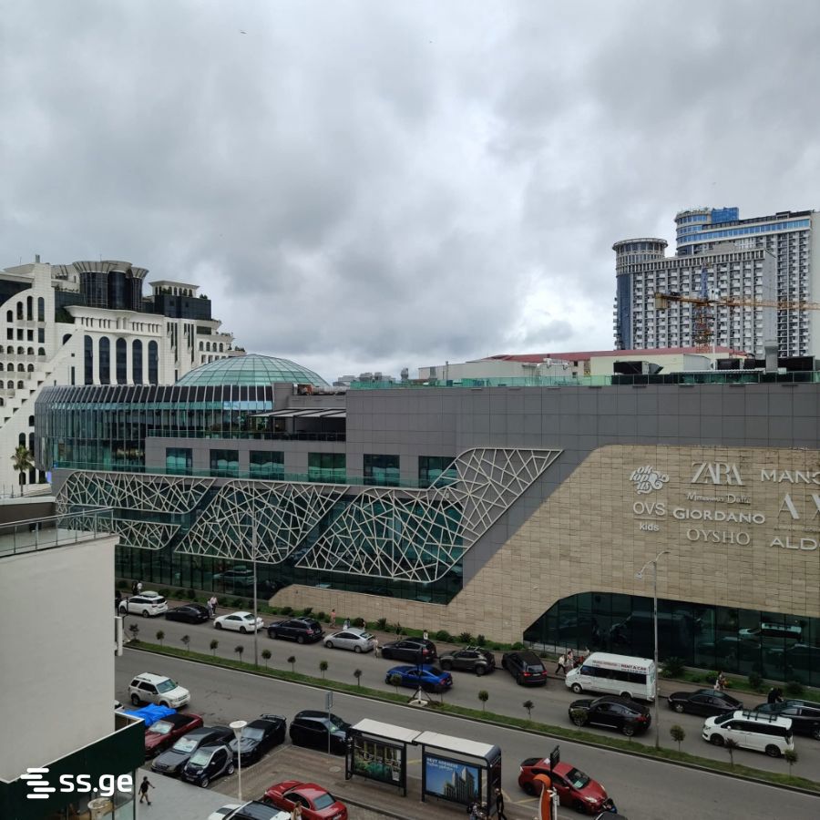 Kobaladze st. 4 - 3 rooms