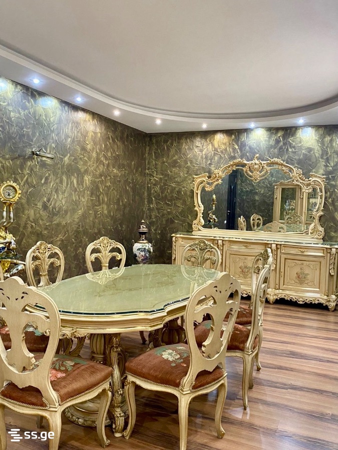 Z. Gorgiladze Street 37 - 5 rooms