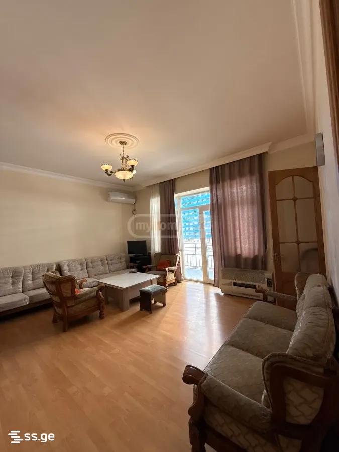 Khimshiashvili st. 5 - 3 rooms