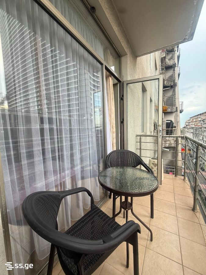 Khimshiashvili st. 1 - 2 rooms