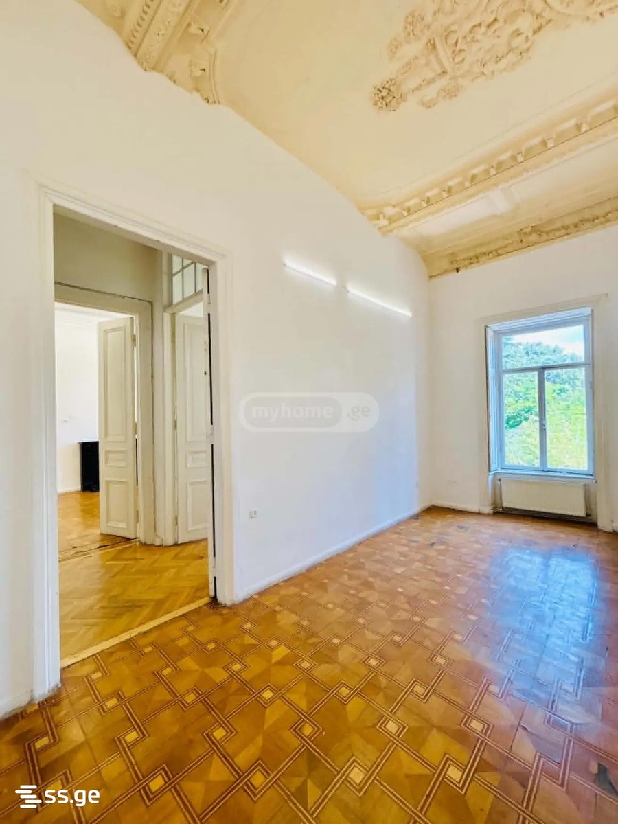 ingorokhva st. - 3 rooms