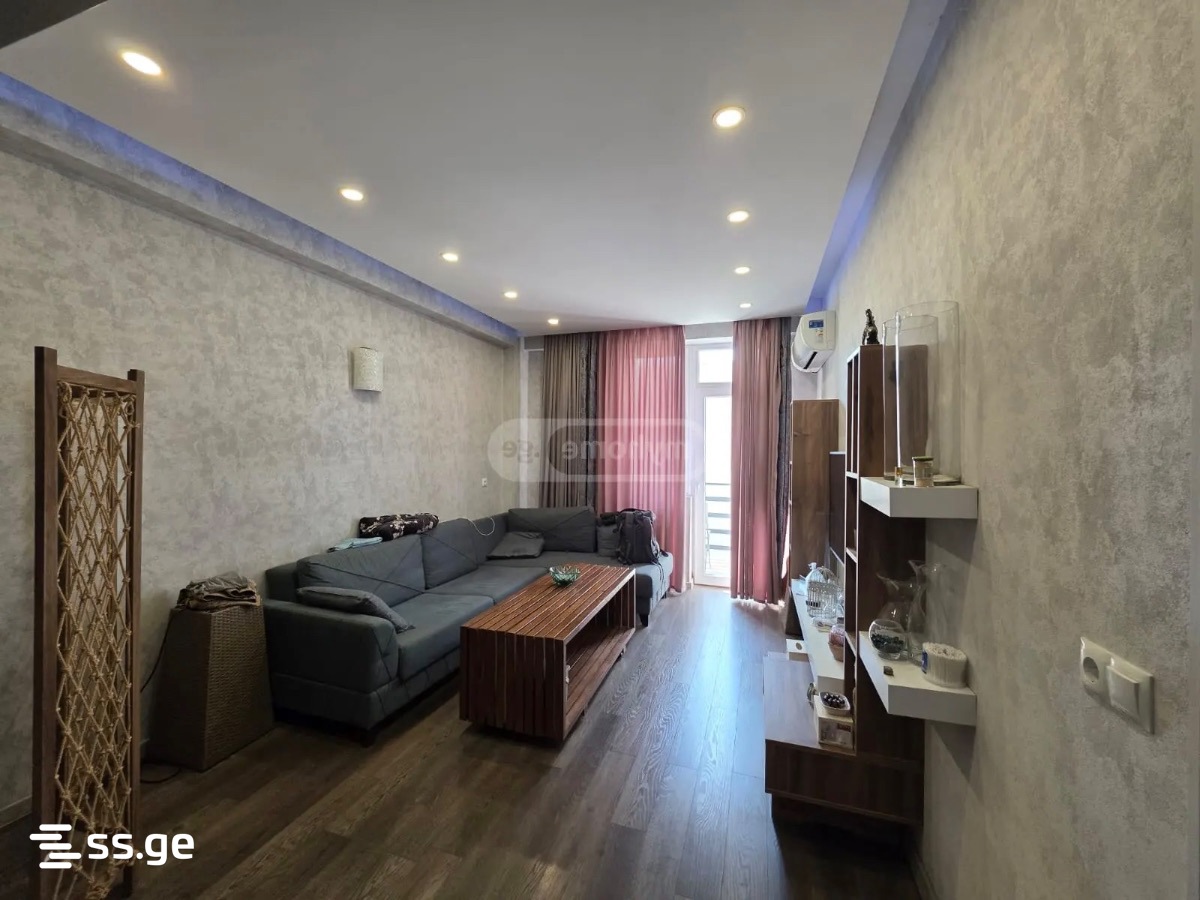 Vepkhistkaosnis st. 6 - 2 rooms