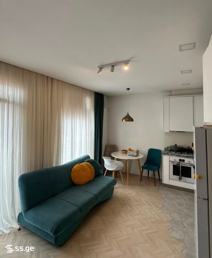 5 - 3 rooms