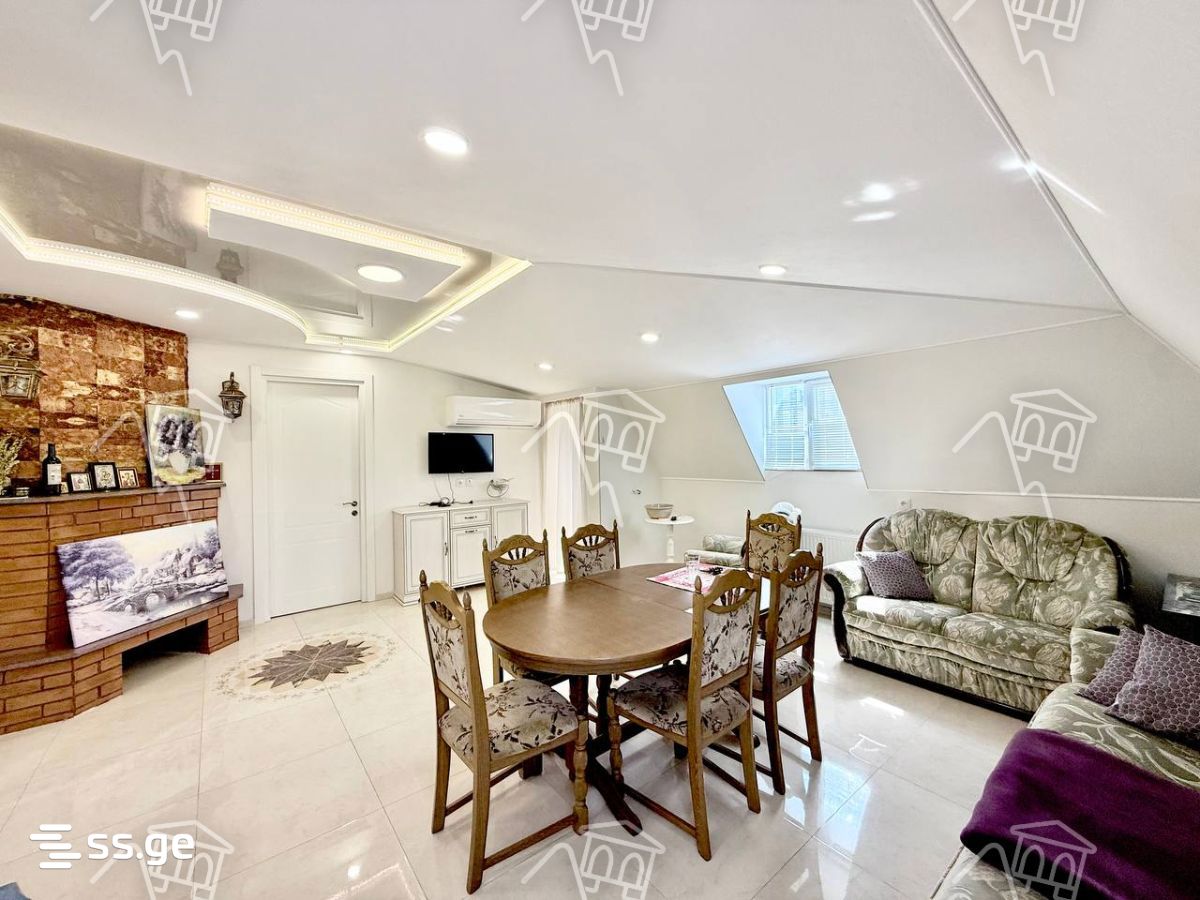 Giorgi Danelia st. 15 - 5 rooms