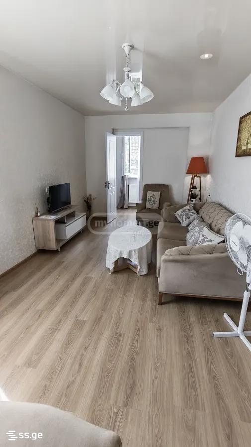 nucubidze st. 217 - 3 rooms