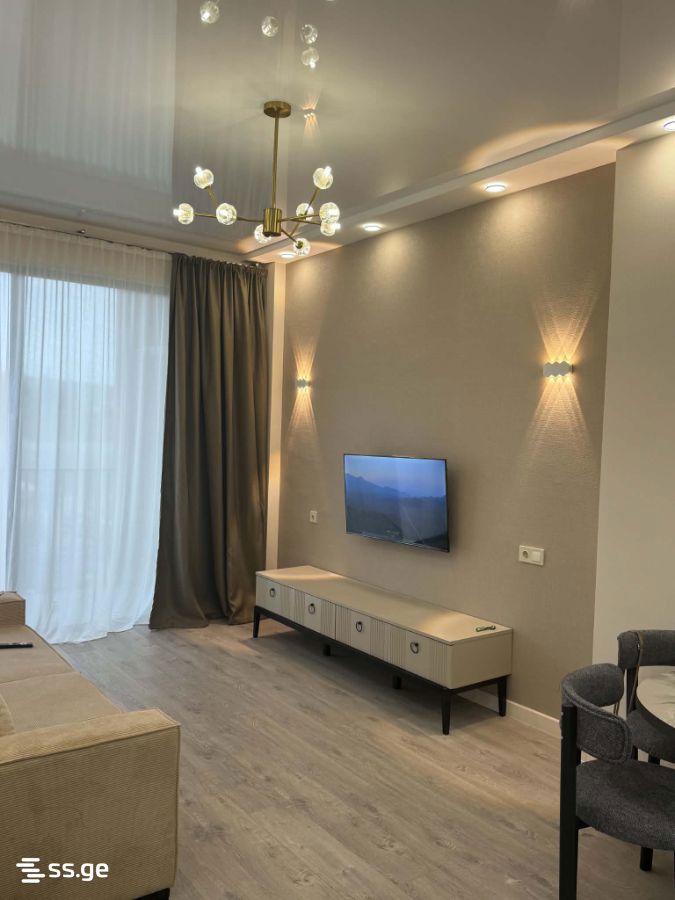 st. Phermcerta 123 - 2 rooms