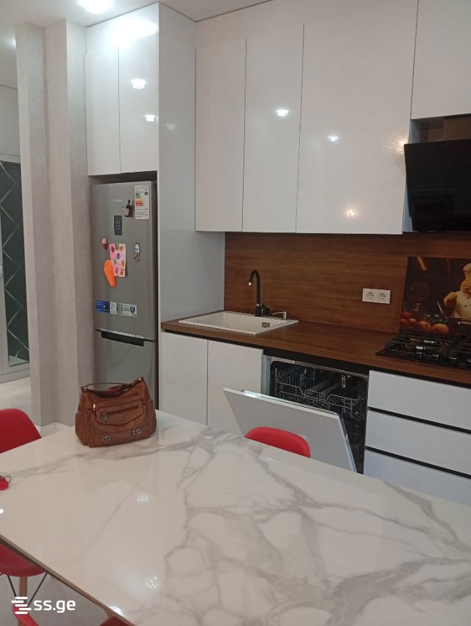 Sherif Khimshiashvili Ave 65 - 3 rooms