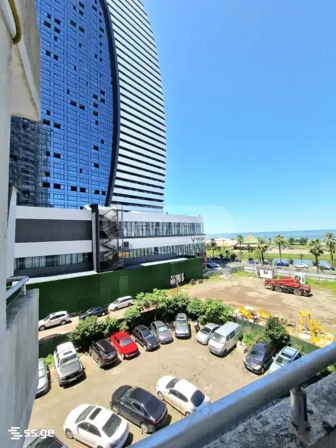 Z. Gorgiladze Street 98 - 3 rooms