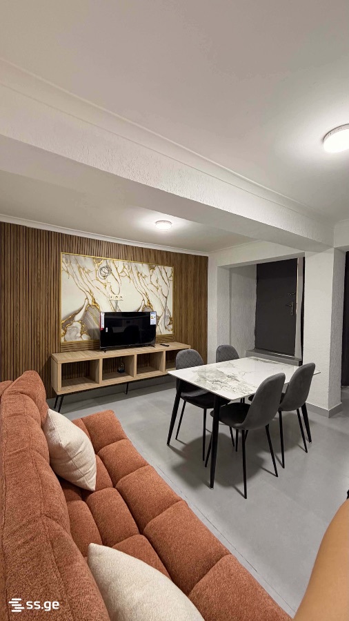 nucubidze st. 4 - 1 rooms
