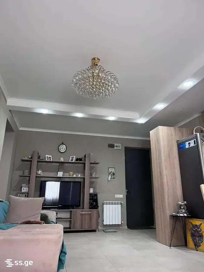 Arzakan Emukhvari st. - 4 rooms