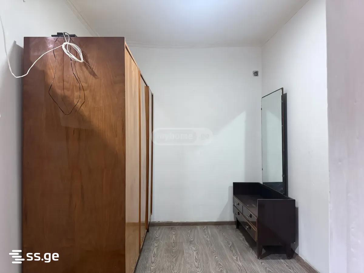 isani st. 0 - 3 rooms